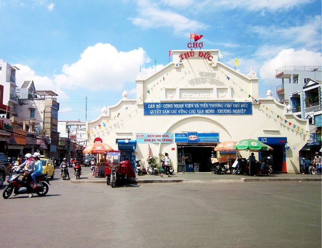 Chợ đồ cũ Thủ Đức