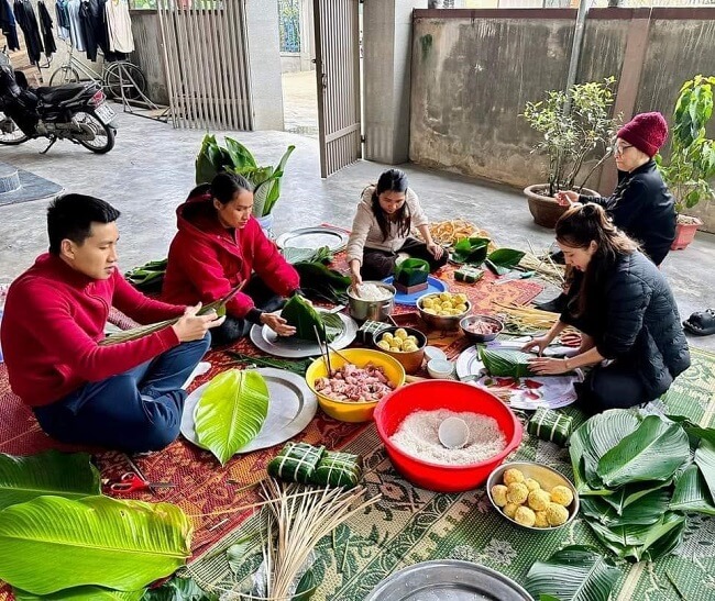 Cách gói bánh chưng không hư