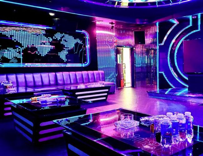 Quán karaoke gần đây Monaco
