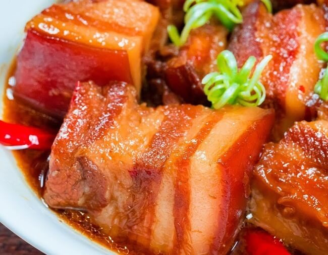 Thịt kho tàu chuẩn vị miền Nam